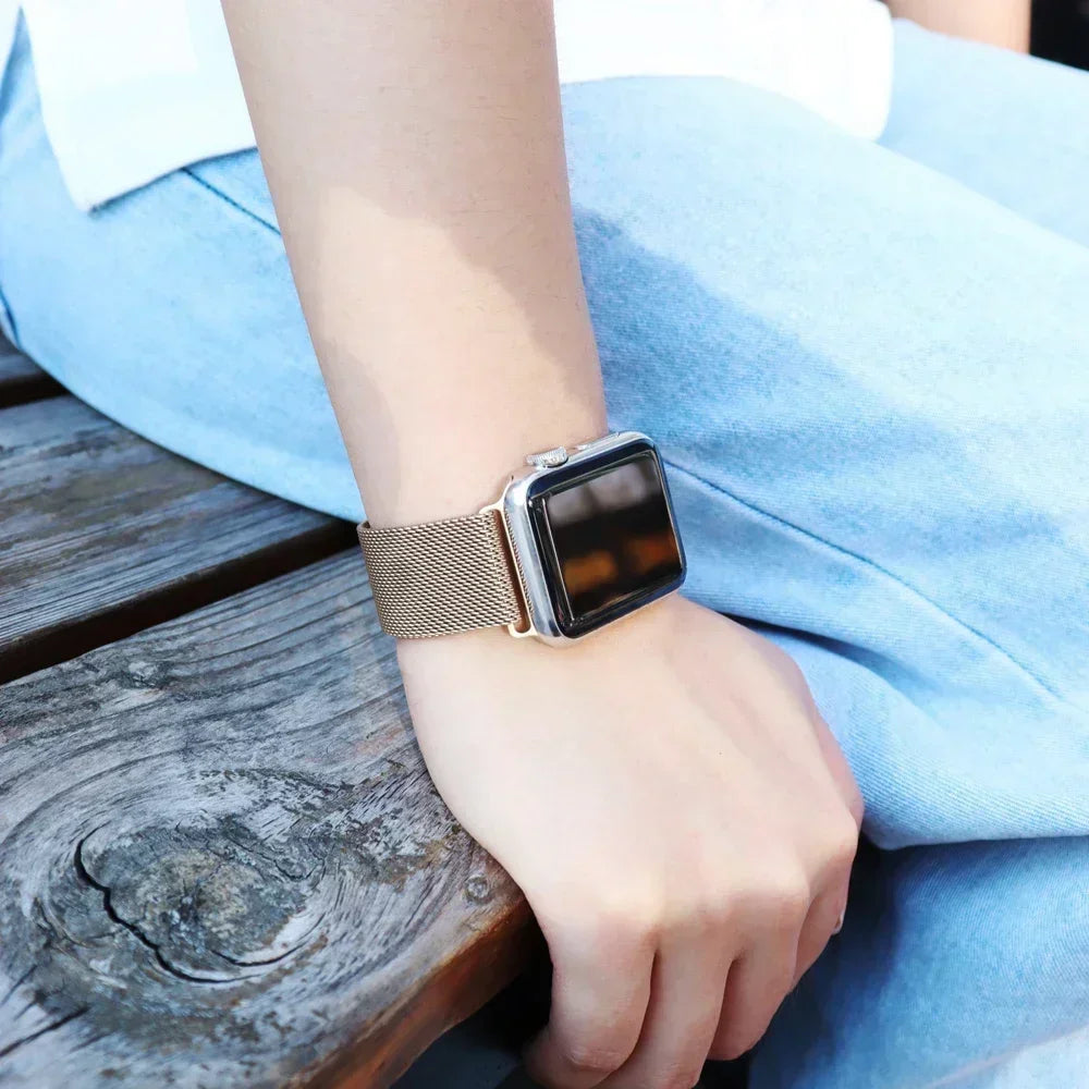 MagniLoop – Boucle Milanaise Magnétique pour Apple Watch