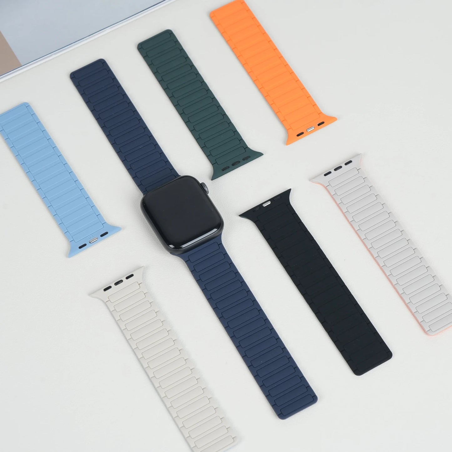 BreezeLoop - Bracelet en Nylon Respirant à Boucle Magnétique pour Apple Watch